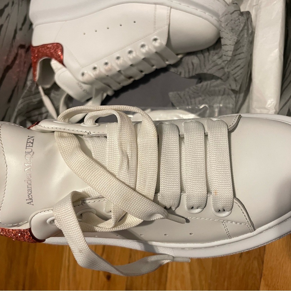 Alexander McQueen Sneakers - Picture 7 of 16